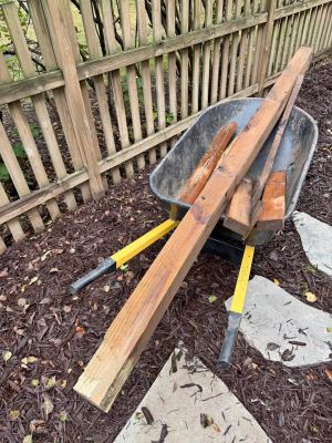 7 ft cedar 4x4
