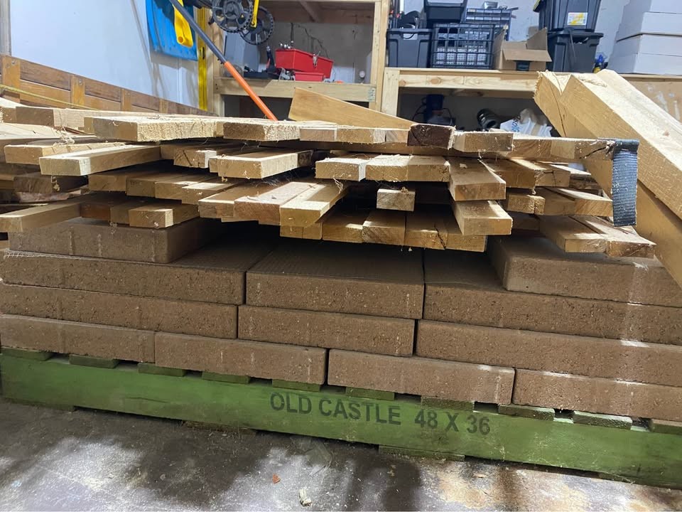 Lot of ~60 Hardwood Boards - 2.5”x 7/8”x36” - Image 3