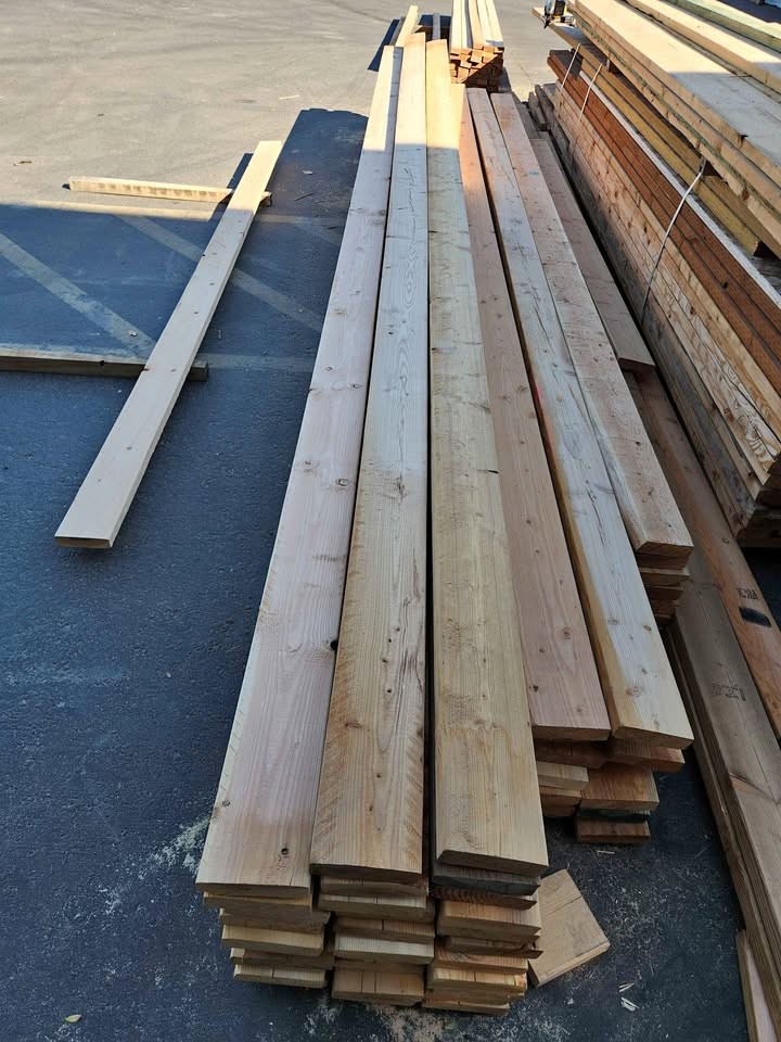 2x6x18 Boards Lumber Wood Building Construction Materials - Image 1