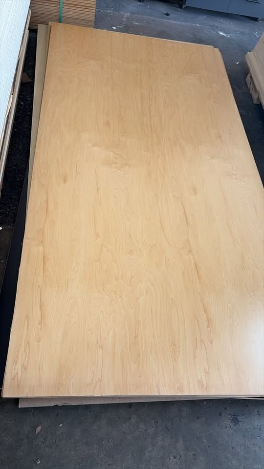 Maple plywood 3/4" pre-finished - Image 2