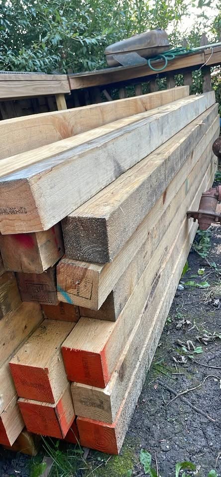 4x4 10 foot fence post lumber building material