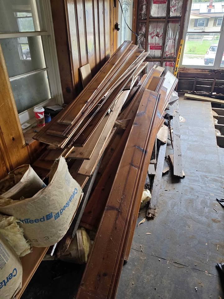 Reclaimed Wood paneling - Image 1