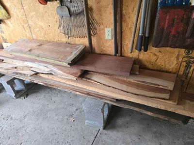 Assorted Hard Wood Boards