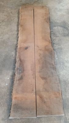Dried cherry lumber