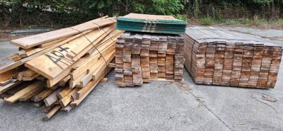 Spruce and yellow pine wood