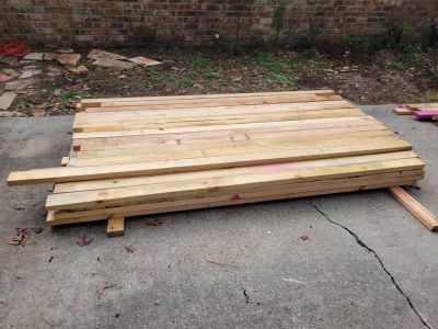 73 Wooden 2x4s Different Lengths