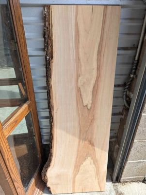 Beautiful wood slab 1.5" x 14" x 47" long. Type of wood unknown