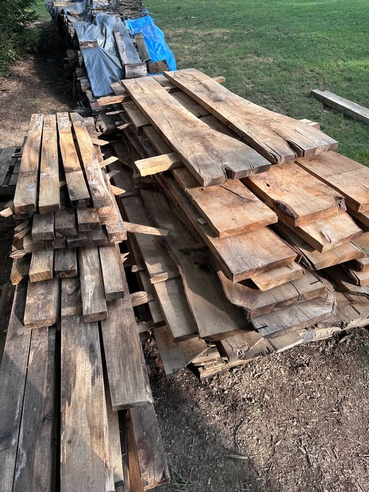 ROUGH CUT LUMBER: Beautiful OAK/MAPLE Slabs & 2x4's (MUST GO!!) - Image 8