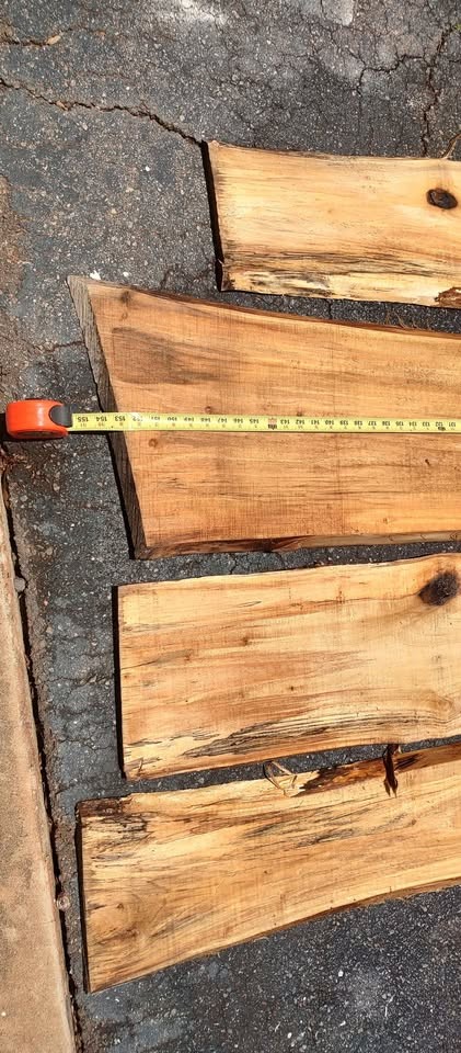 4 one inch slabs of maple aprox 12' x 14"  biggest one - Image 3
