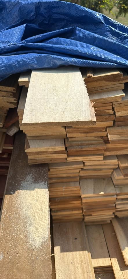 Amish cut Poplar lap siding 5”x10’ - Image 2