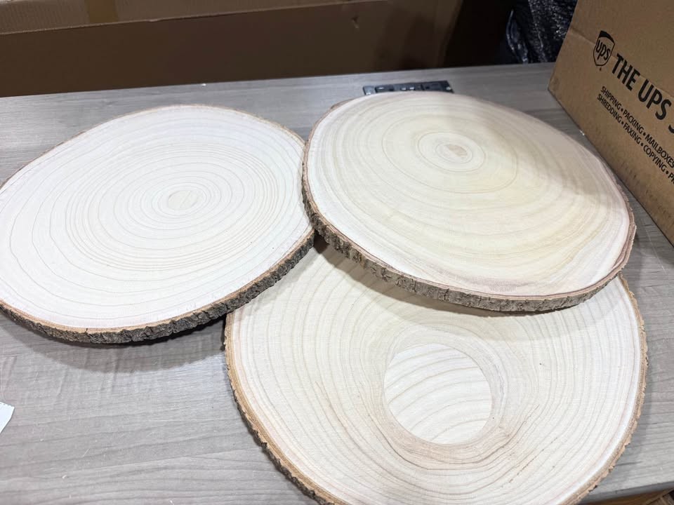 10 Pack Large Wood Slices for Centerpieces, 14-15 Inch Round Unfinished Wooden Slabs - Image 4