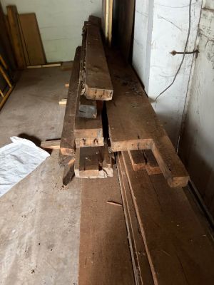 Reclaimed wood Pieces