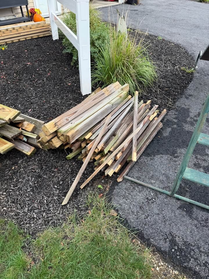 Reclaimed Pressure Treated Lumber Bundle - Image 3