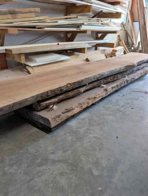 Walnut live edge wood