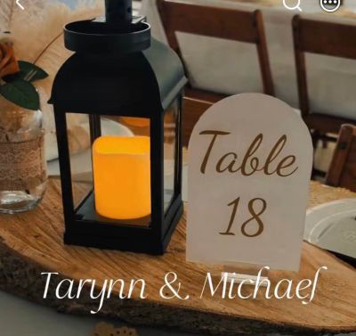 Oval wood slabs for center pieces
