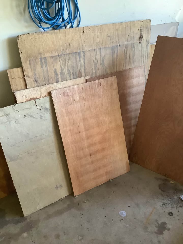 Free Plywood Cutoffs pickup asap - Image 2