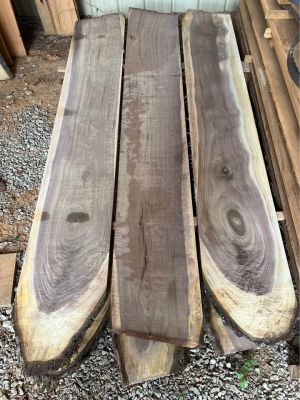 Black walnut lumber