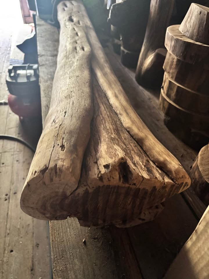 Black walnut pieces/slabs for end tables - Image 3