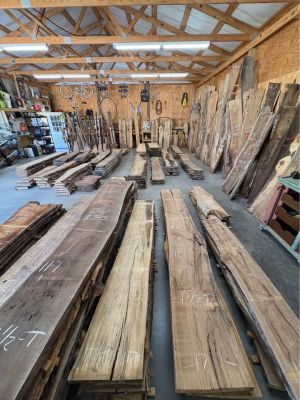 Live edge boards, slabs dry and ready for your project. Mesquite, black walnut, elm and more.
