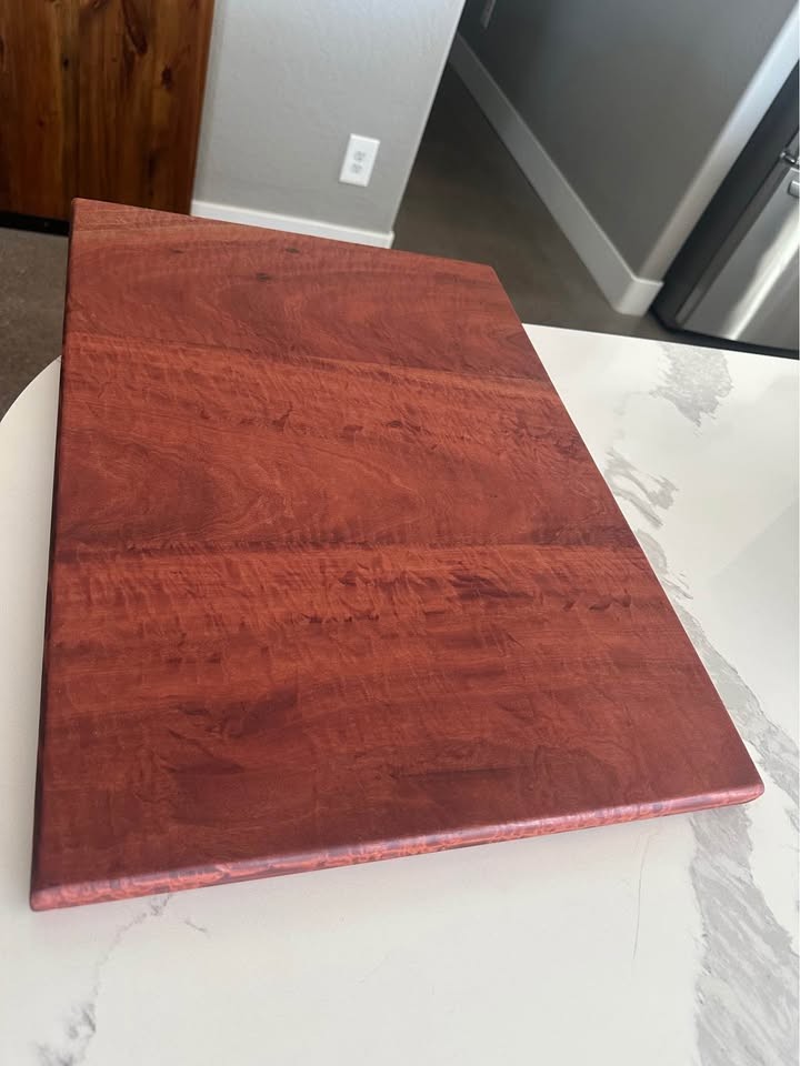 Eucalyptus live edge slabs - Image 4