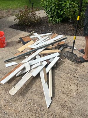 FREE Scrap Wood and Trim Pieces